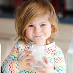 Tips Memilih Susu Penambah Berat Badan Bayi Berdasarkan Usia